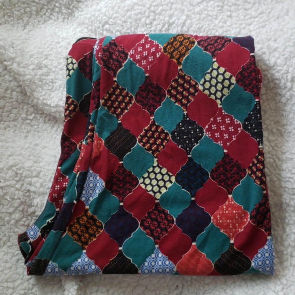 LulaRoe TC patterned leggings